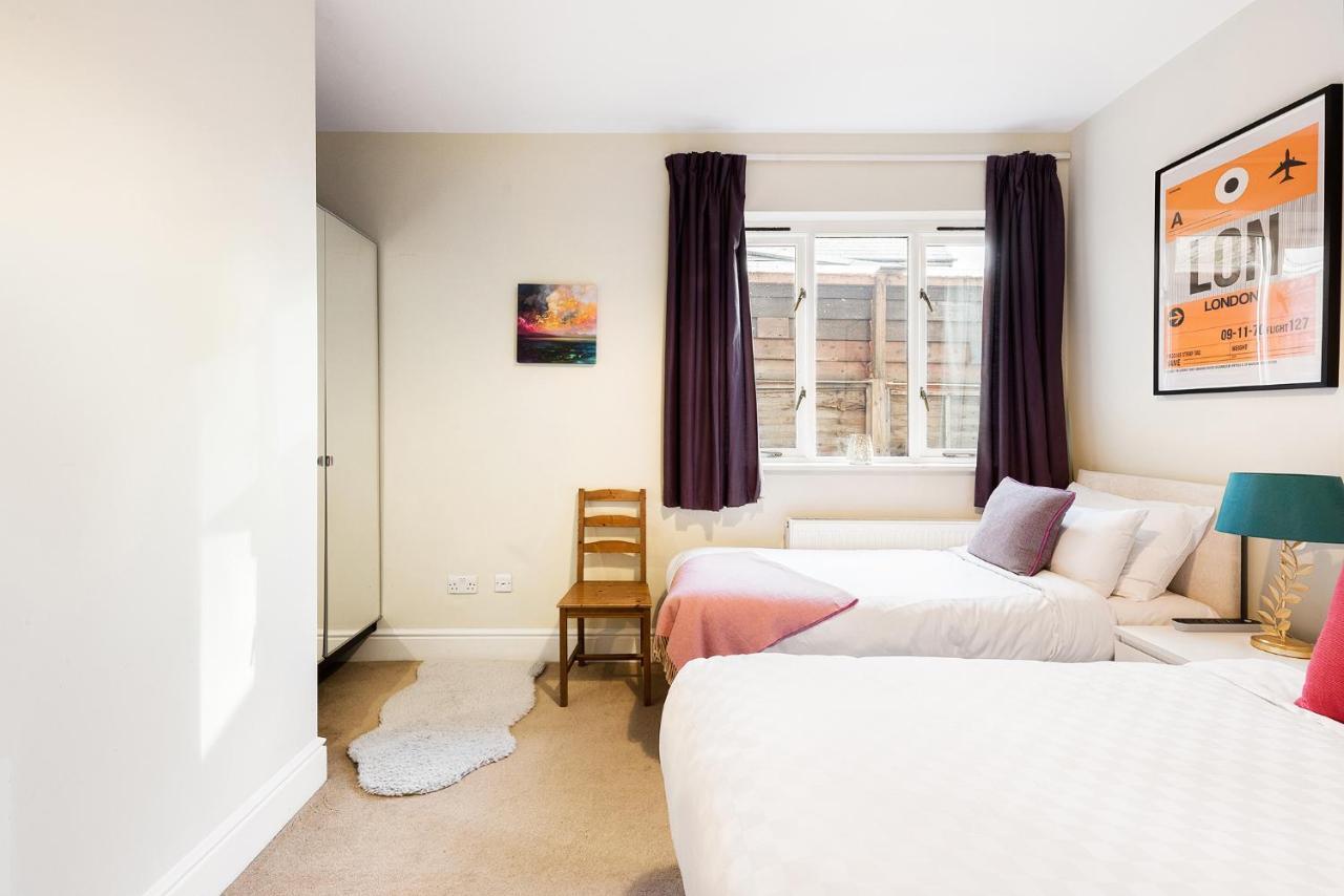 Heart Of Ealing Apartment With Garden Londýn Exteriér fotografie